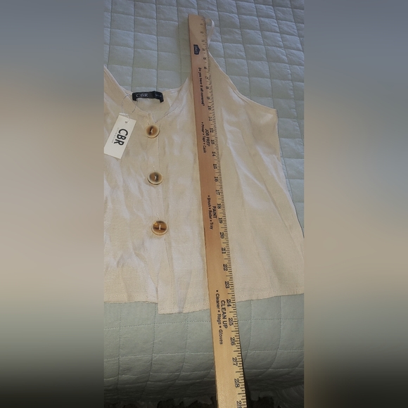 Top - Picture 3 of 4